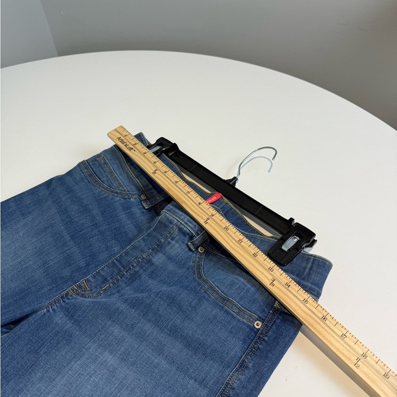 Spanx Straight Leg Jeans Size Large - Picture 5 of 10